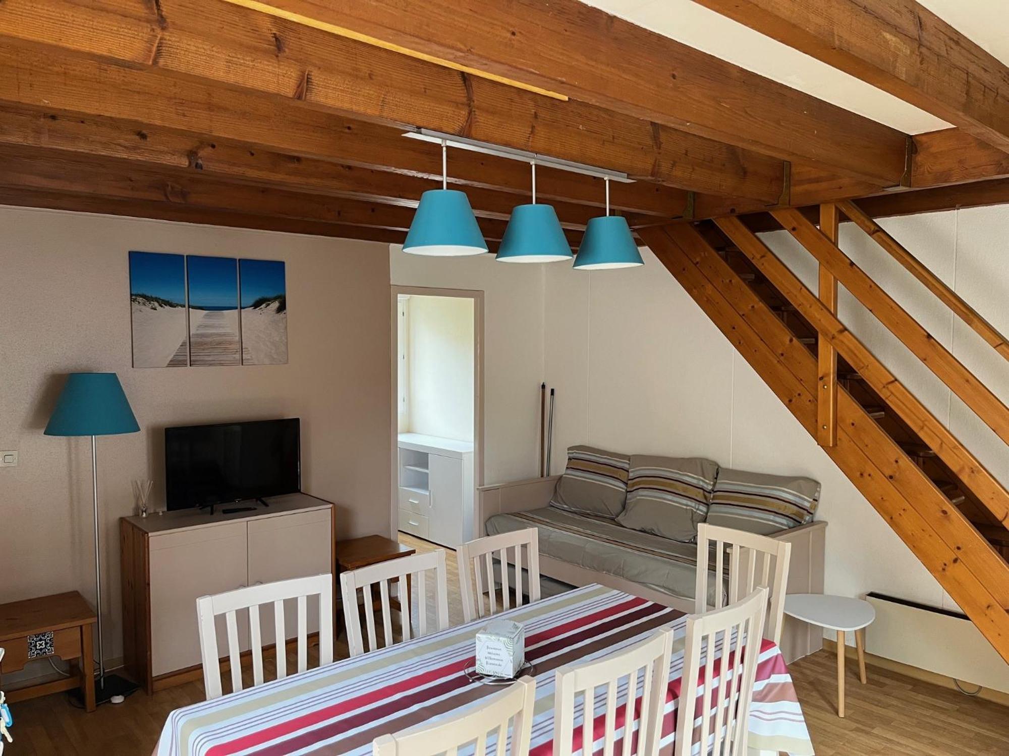 Patrimoine Et Immobilier Villas Du Lac Сустон Экстерьер фото